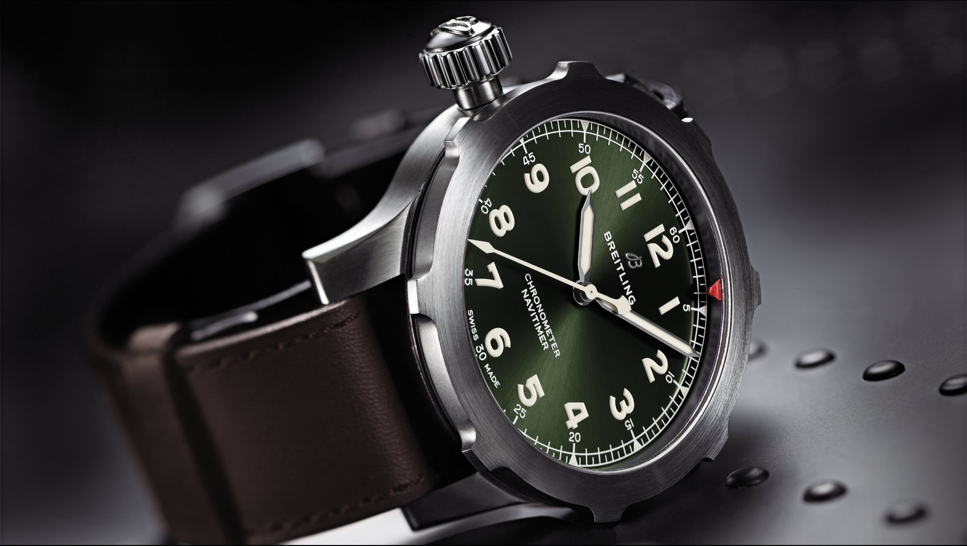 Naziv: navitimer-super-8-in-titanium-with-military-green-dial-and-brown-nato-leather-strap.jpg, pregleda: 471, veličina: 194,6 KB