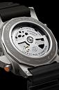 Sihh 2013-panerai-pam-526-regatta-flyback-caseback-620x930.jpg