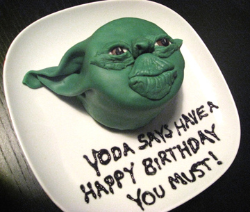 Naziv: yoda cake.jpg, pregleda: 346, veličina: 66,5 KB