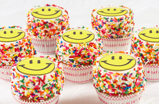 Naziv: productimage-picture-smiley-face-cupcakes-144.jpg, pregleda: 145, veličina: 104,1 KB