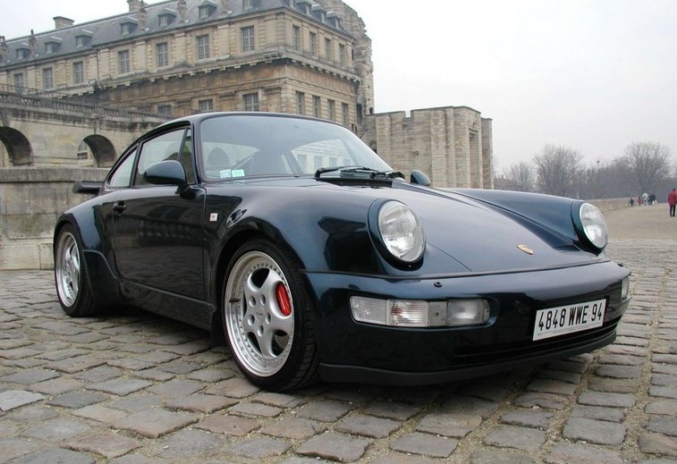 Naziv: Porsche964Turbo36_1.jpg, pregleda: 146, veličina: 126,7 KB