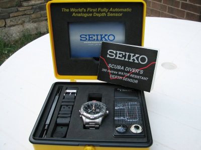 Seiko Scuba & Box.jpg