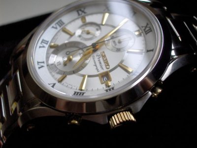 Premier 002 - Cop.jpg