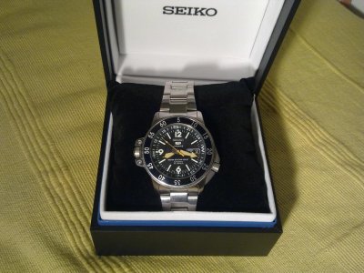 Seiko 5 automatic.jpg