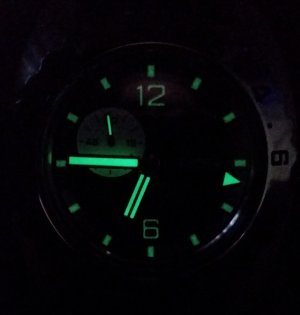 vostok-amphibia-se150520s-lume.jpg vostok-amphibia-se150520s-lume.jpg