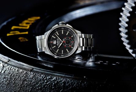 alpina_ChronographBigDate_2_184_en.jpg