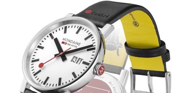 Mondaine SBB Nord Sud 1.jpg