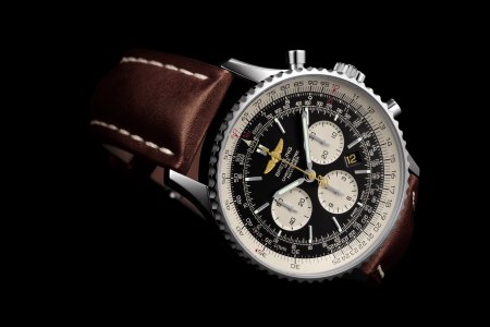 asset-version-98989a4772-navitimer-breitling-dc-3_03.jpg