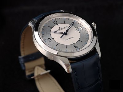 jlc-master-date-oblique.jpg jlc-master-date-oblique.jpg