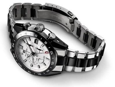 Grand Seiko SBGC221.jpg