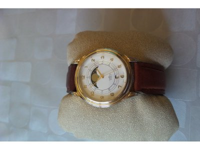 slikaTEMPIC-Quartz-Date-MOON-PHASE-141107269v800h600.jpg
