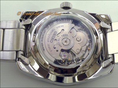 seiko-5-sports-srp165j1-automatic-day-date-calibre-4r36-3-ti.jpg