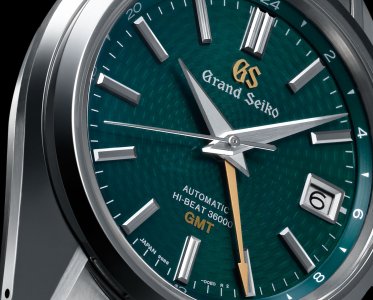 Grand-Seiko-Hi-beat-GMT-Peacock-SBGJ227-3.jpg