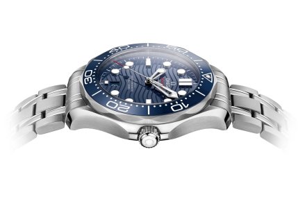 Omega-Seamaster-Professional-Diver-300M-42mm-Watch-11.jpg