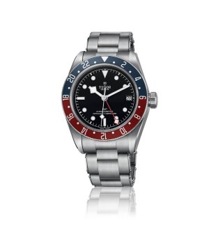 Tudor-Black-Bay-GMT-front-angled-Baselworld-2018.jpg