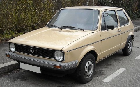 800px-VW_Golf_I_Facelift_front_20081209.jpg