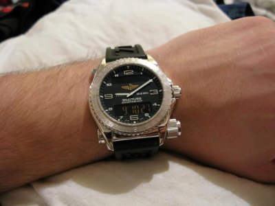 Brad Pitt - titanium Breitling Emergency watch 03.jpg