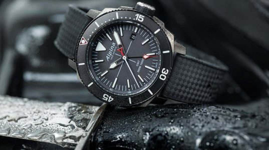 seastrong-gmt-noir-bracelet-caoutchouc-lifestyle-cover_crop_w1396_h781_1396x781.jpg seastrong-gmt-noir-bracelet-caoutchouc-lifestyle-cover_crop_w1396_h781_1396x781.jpg