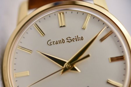 Grand-Seiko-SBGW252-Recreation-First-Grand-Seiko-Watch-61200-1.jpg