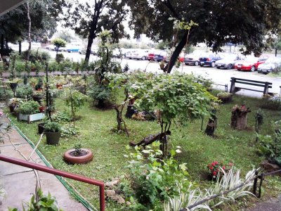 ispred mog ulaza.jpg