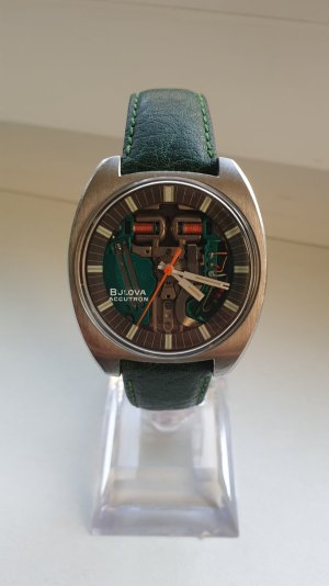 accutron_1.jpg