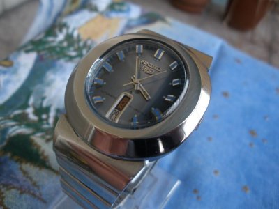 Seiko 6119-5450.8.jpg