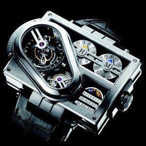 Harry Winston Histoire de Tourbillon 3 - 1.jpg