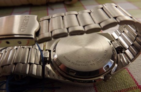 SEIKO AUTOMATIC NOV-NOV-6533644.jpg