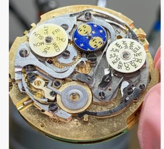 UNIVERSAL GENEVE TRICOMPAX CAL 481 1944.jpg