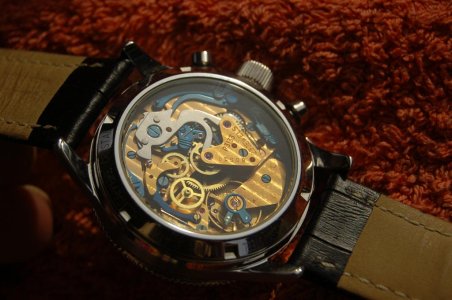 chrono%20045%20(Large).jpg chrono%20045%20(Large).jpg