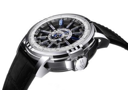 Harry Winston Opus 12 2.jpg