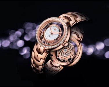 Lady Link Cameron Diaz TAG Heuer.jpg