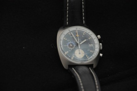 Omega 1040 DSC_0214.jpg