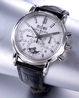 800x600-PATEK PHILIPPE sat Basel 2012.jpg 800x600-PATEK PHILIPPE sat Basel 2012.jpg