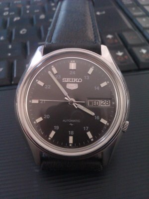seiko 5 012.jpg