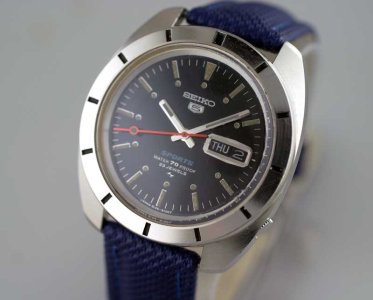 5126-8100.3.jpg 5126-8100.3.jpg