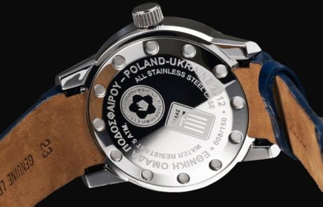 Vostok Europe - Greece football tim 3.jpg Vostok Europe - Greece football tim 3.jpg