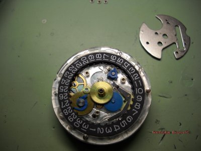 mehanizam strana ispod cifera nb.jpg mehanizam strana ispod cifera nb.jpg