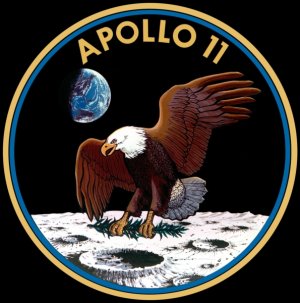 4 Apollo_11_insignia.jpg
