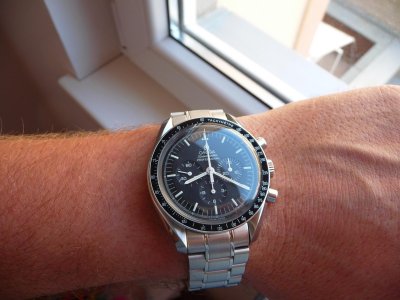 Omega Speedmaster Professional 01.jpg