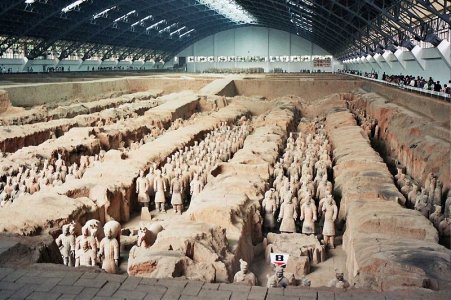 800px-Xian_guerreros_terracota_general.JPG