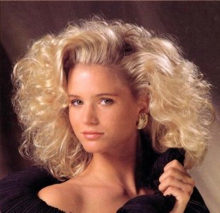 80s-hairstyles-for-women11.jpg