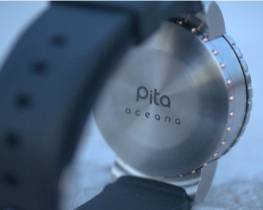 pita-oceana-watch-back1.jpg