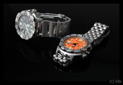 Seiko SKX779k1 and SKX781k1.jpg