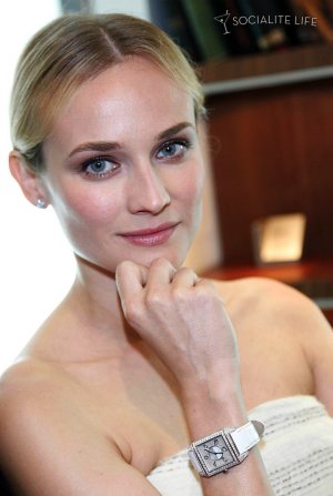 Diane CrugerJaeger-LeCoultre Reverso Squadra.jpg