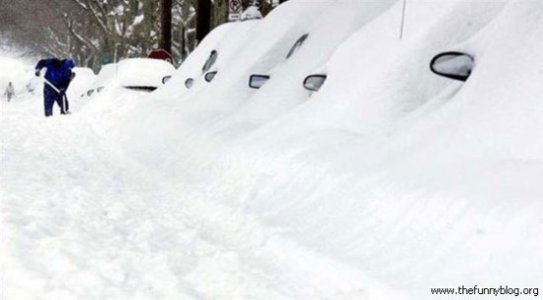 Fun-with-Ice-snow-cars-hide-and-seek-winter-humor-blog-550x304.jpg