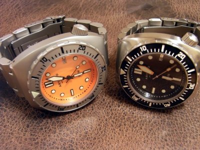 Artego 300m orange und schwarz -1.jpg