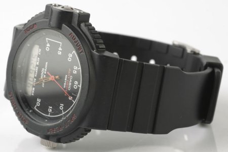 casio-arw-320-red-6.jpg