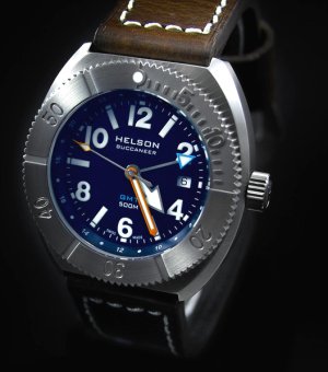 max-buccaneer-helson-divers-watch.jpg