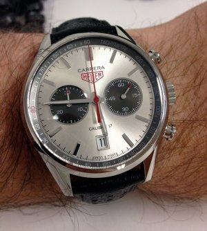 Carrera-Wristshot-2.jpg